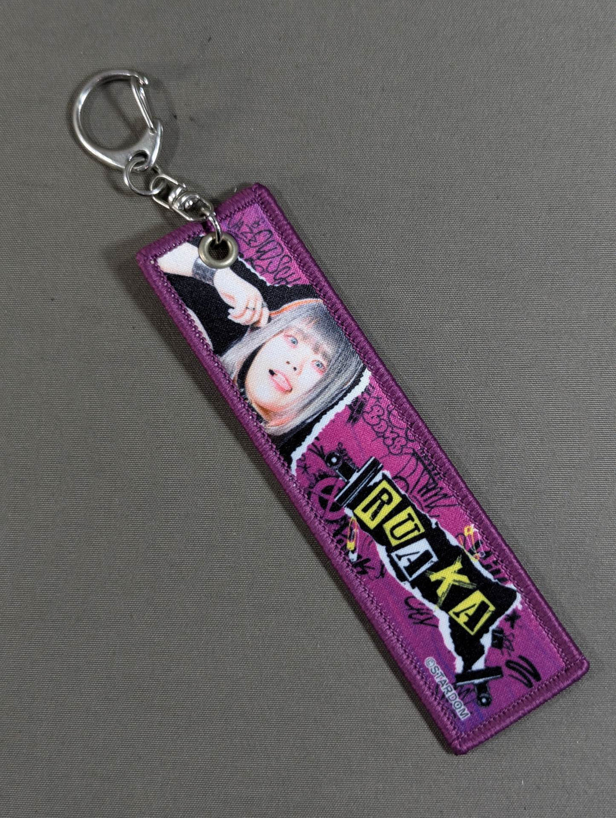 RUAKA Cheering Towel Tag Keychain