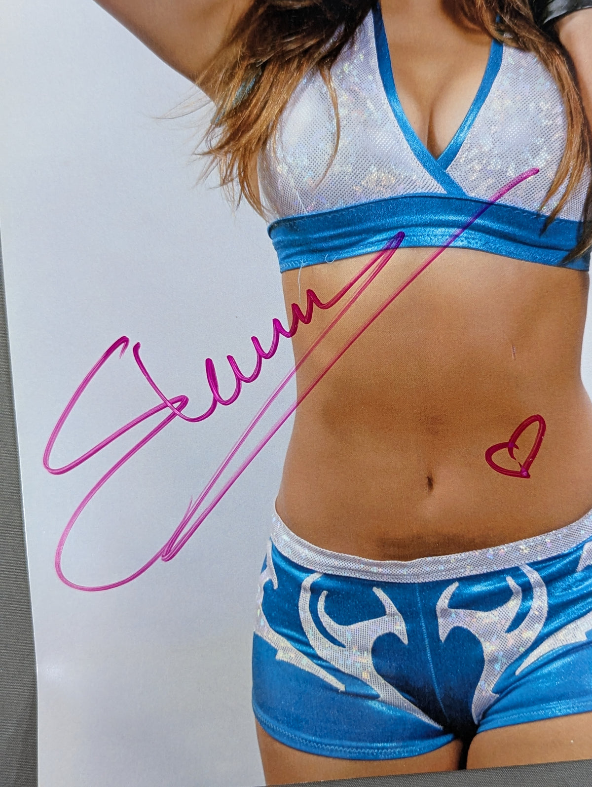 Shana hand signed autograph Pro-Photo (A-3)