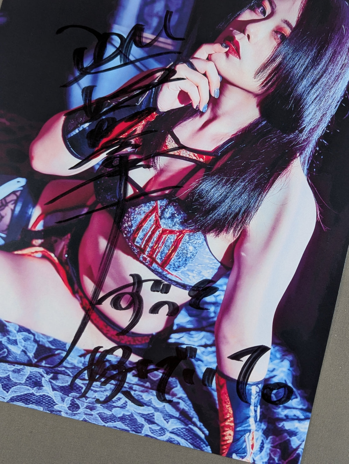 Maika hand signed autograph Stardom Pro-Photo (V-3)