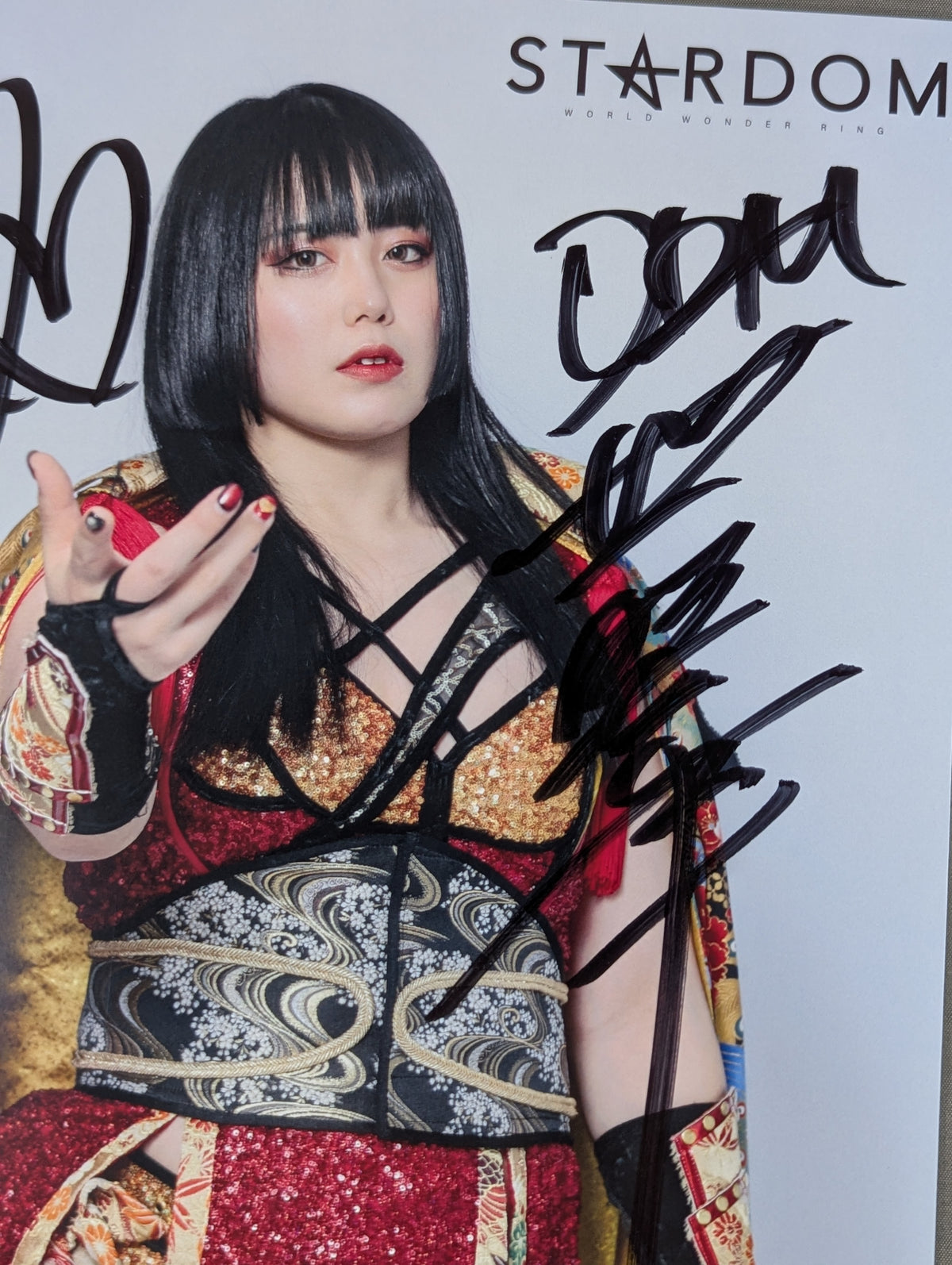 Maika hand signed autograph Stardom Pro-Photo (V-5)