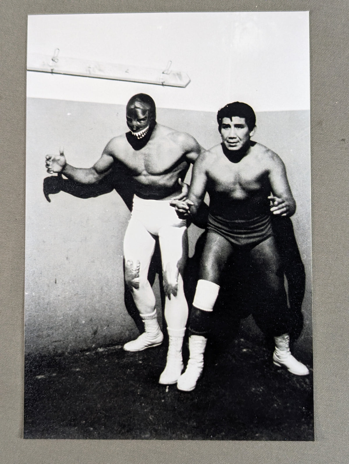 Mil Mascaras & Rey Mendoza 1965 Black and White photo 3-disc set