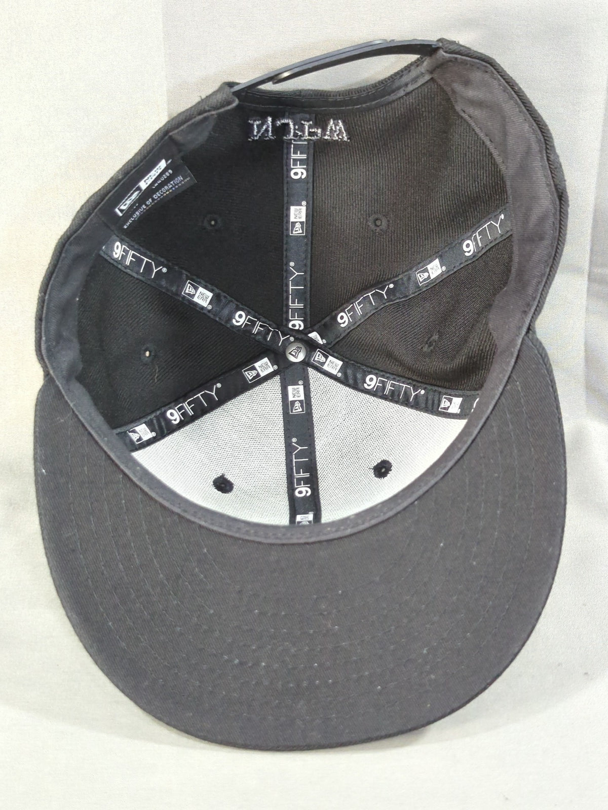 NJPW×NEW ERA(R) 9FIFTY(TM) ライオンマーク キャップ(ブラック)