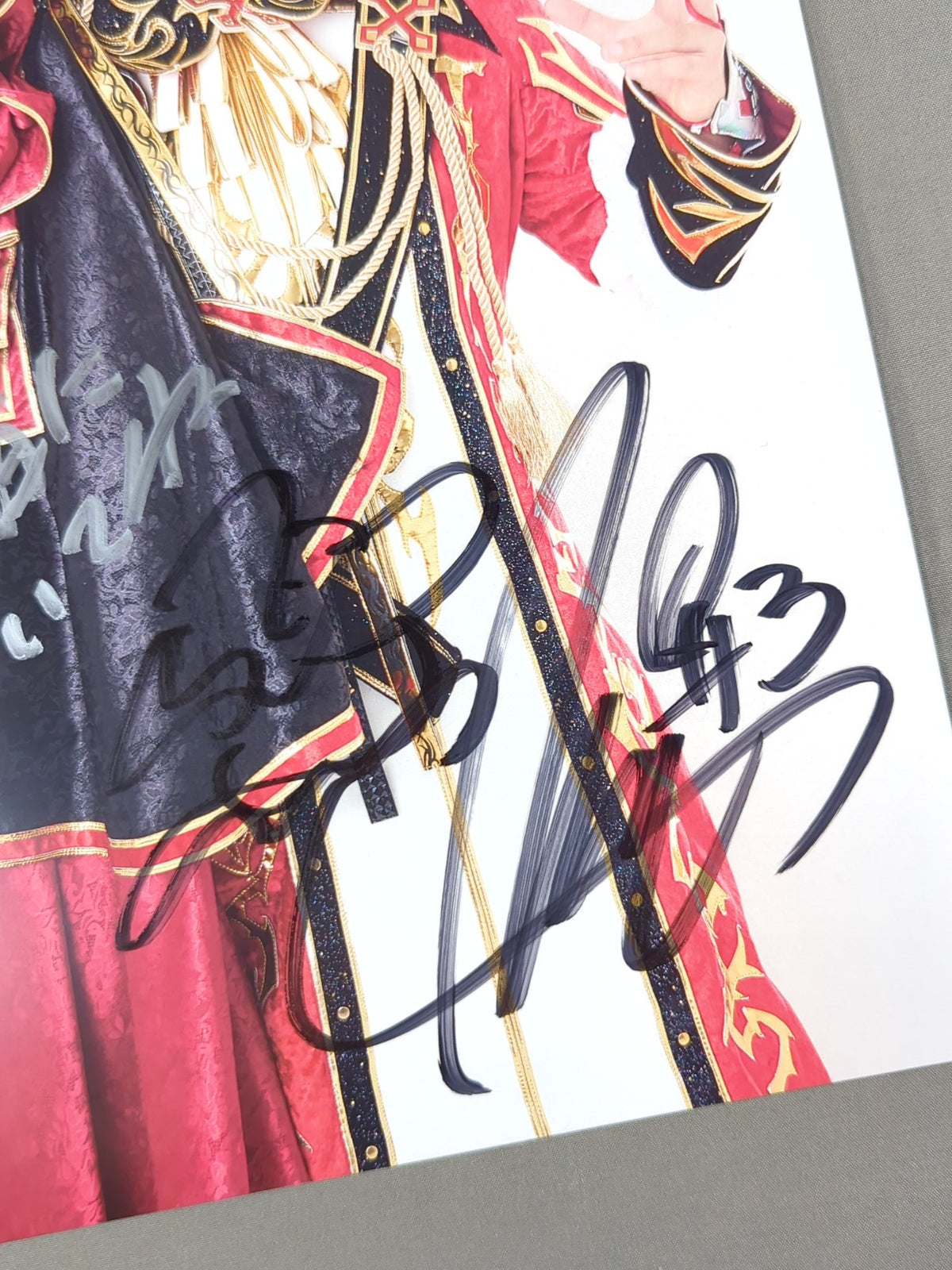 Utami Hayashishita hand signed autograph Pro-Photo (C-1)