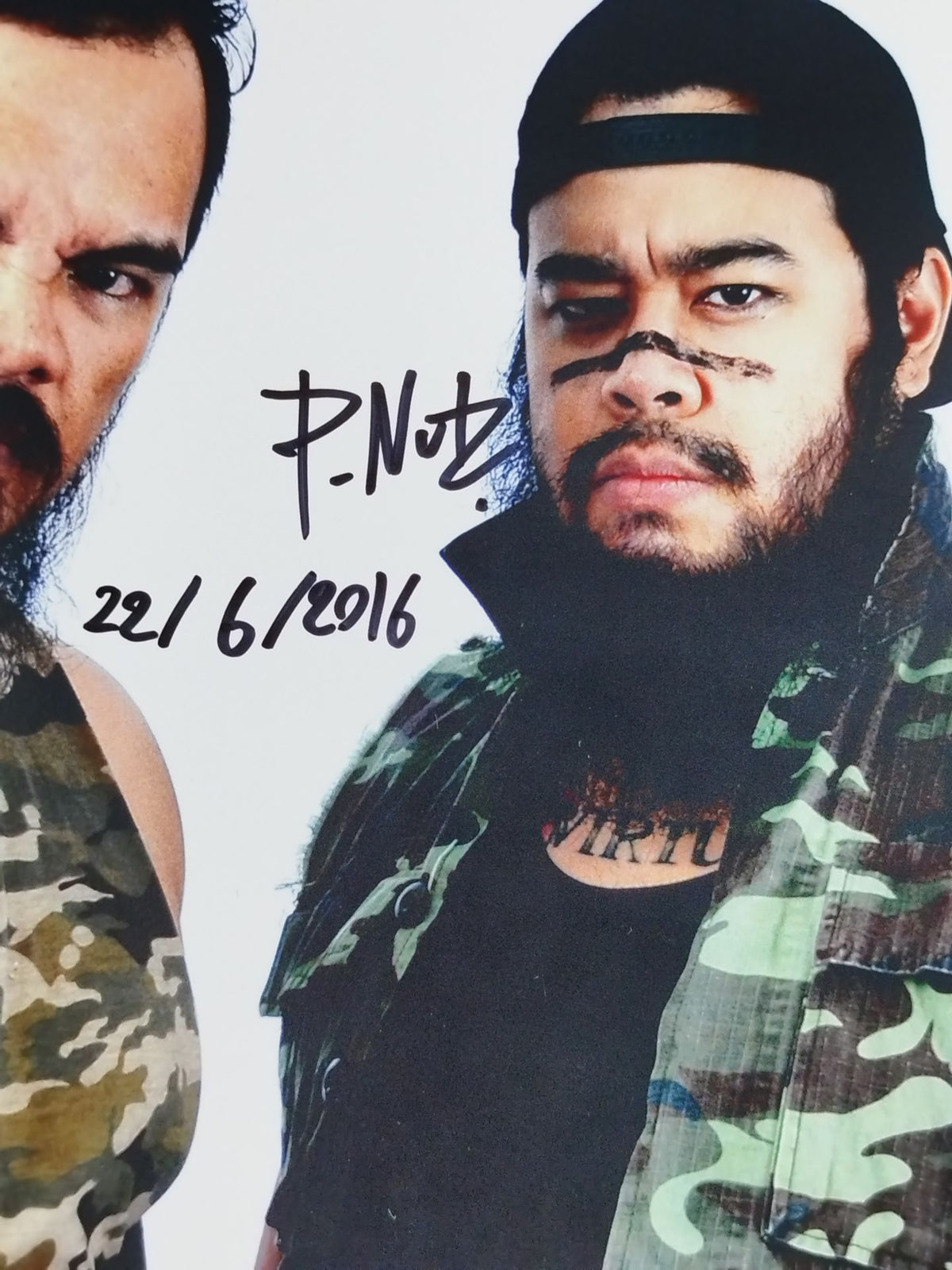 BAD COMPANY ピーナッツ＆ゴーレム・タイ 直筆サイン入りポートレート