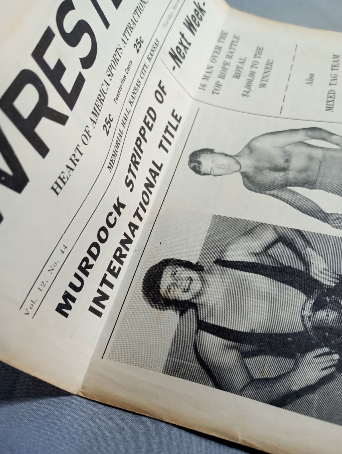 Wrestling  Vol.12 No.4 / HEART OF AMERICA SPORTSNEWS ATTRACTIONS INC.