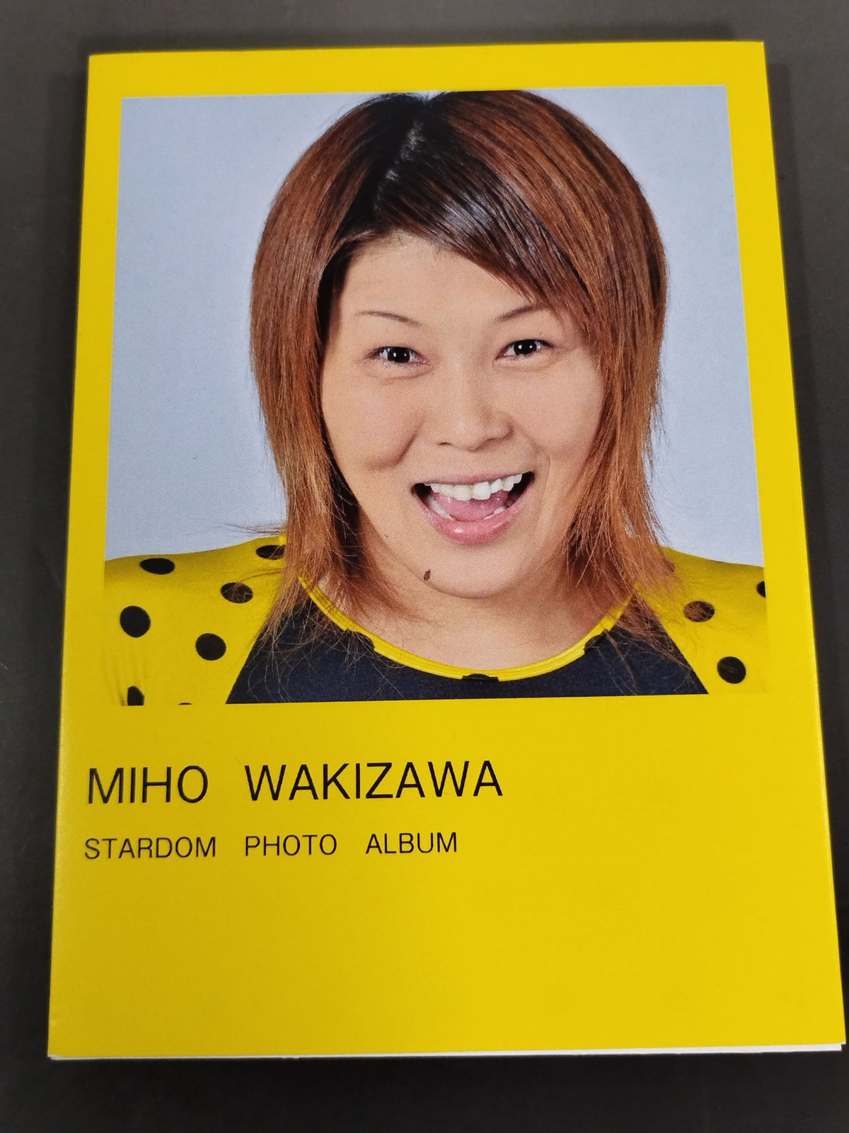 【Hand signed autograph】MIHO WAKIZAWA STARDOM PHOTO ALBUM