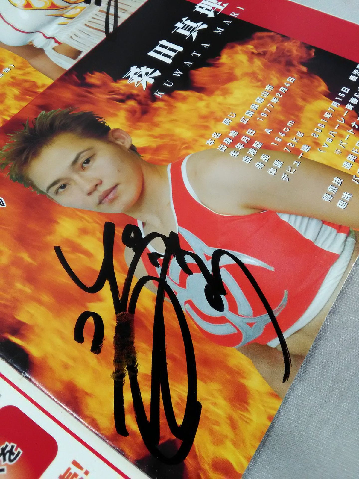 [3 fighters hand signed autograph 】LLPW / 2003 OFFICIAL GUIDE BOOK
