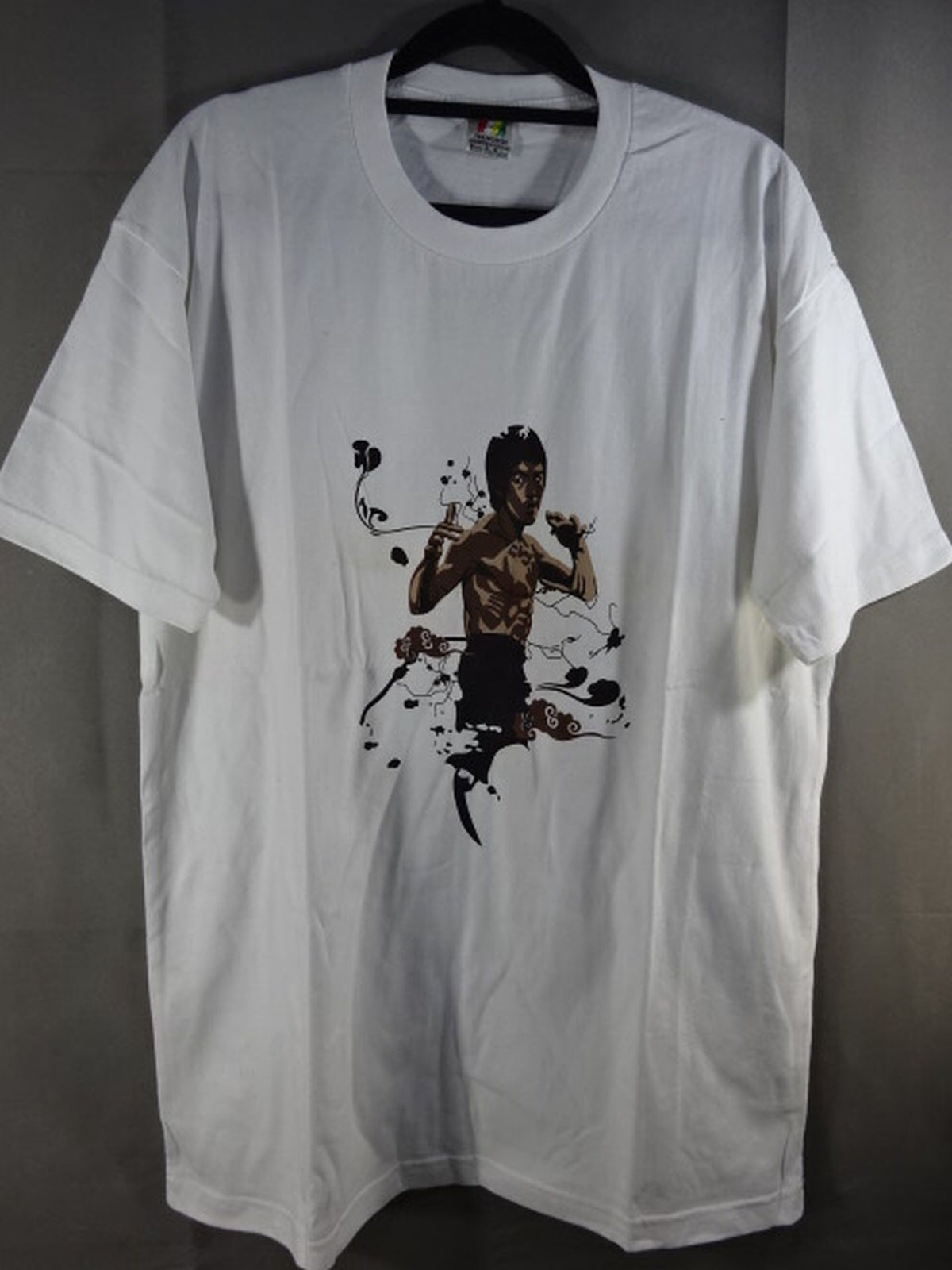 ブルース・リー タイのTシャツ①