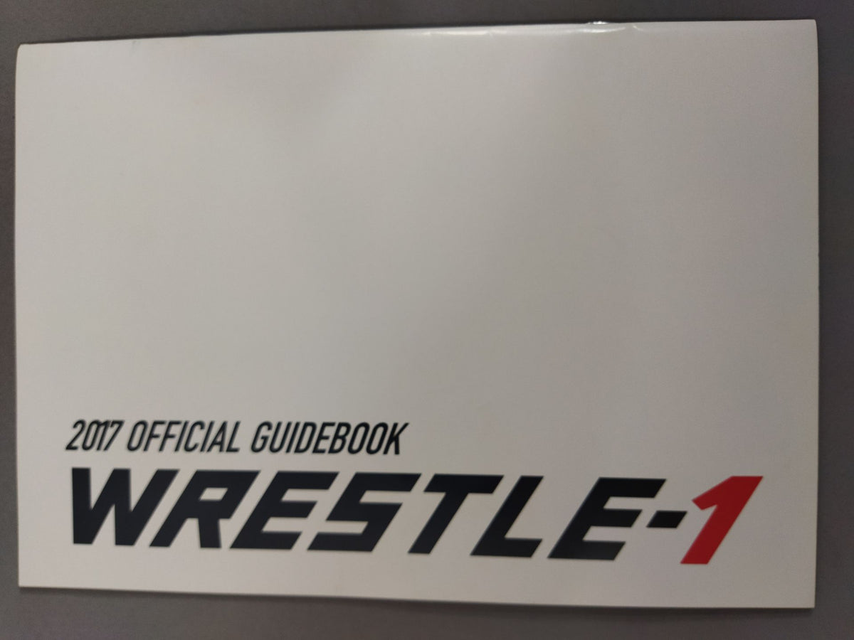 【Hiroshi Yamato hand signed autograph 】WRESTLE-1 OFFICIAL GUIDE BOOK 2017 No.2