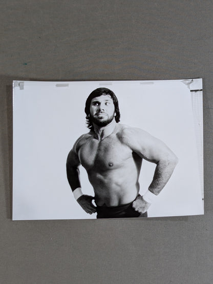 ジョージ・ワインゲロフ 白黒写真①