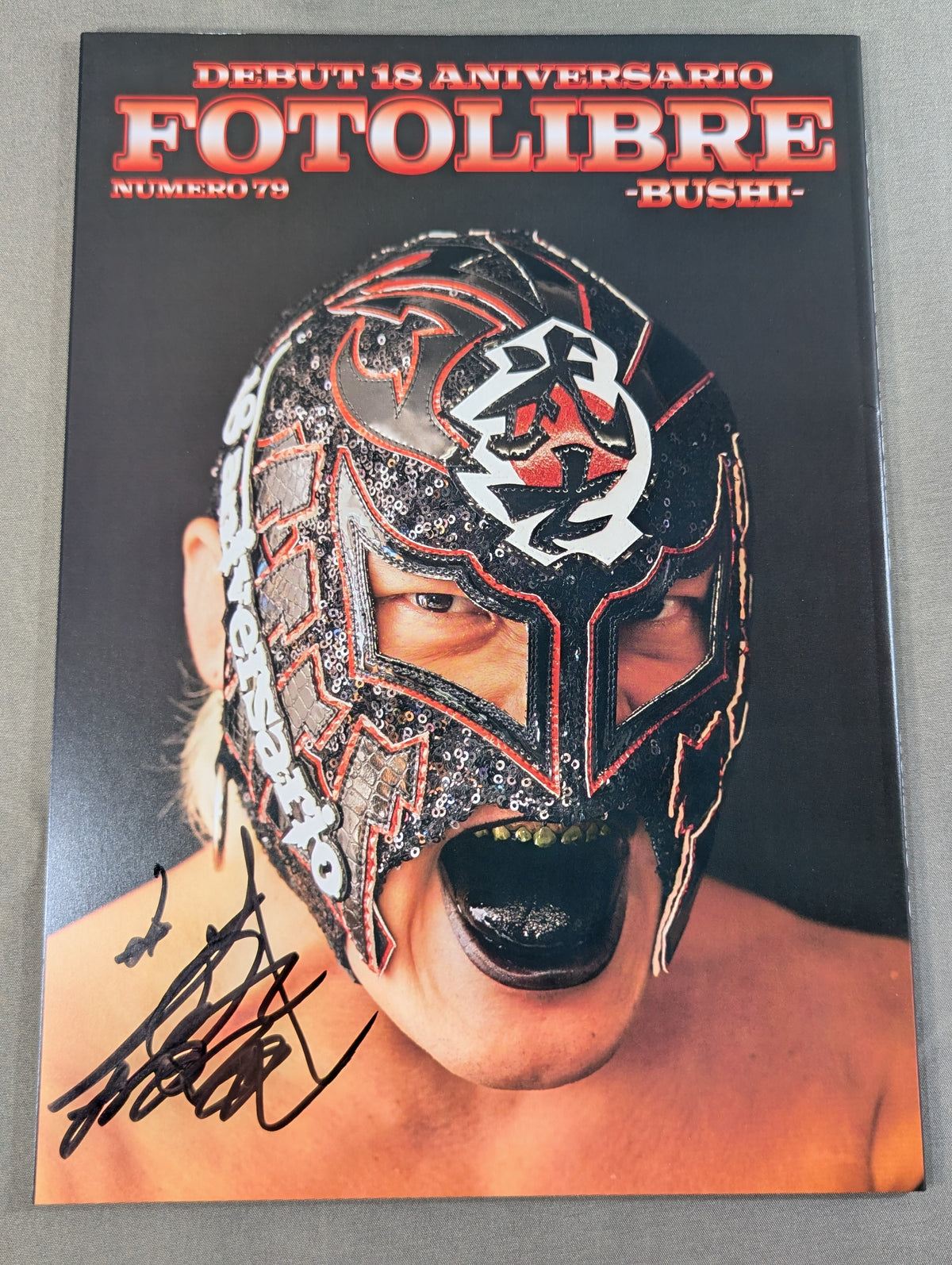 [BUSHI  hand signed autograph ] FOTOLIBRE de Mascaras Numero.79