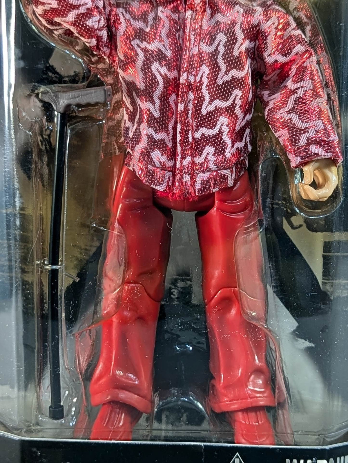 Fred Blassie  (red jacket)