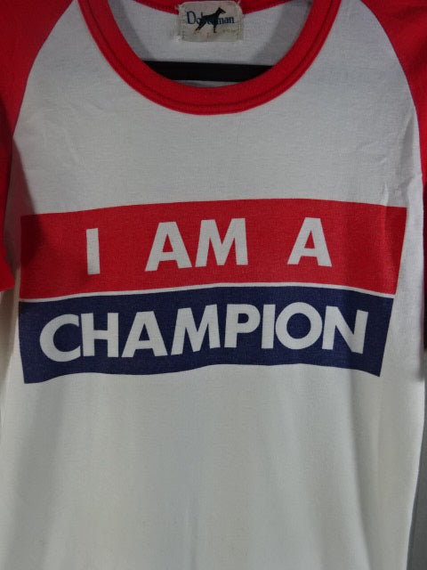 I AM A CHAMPION Raglan T-shirt