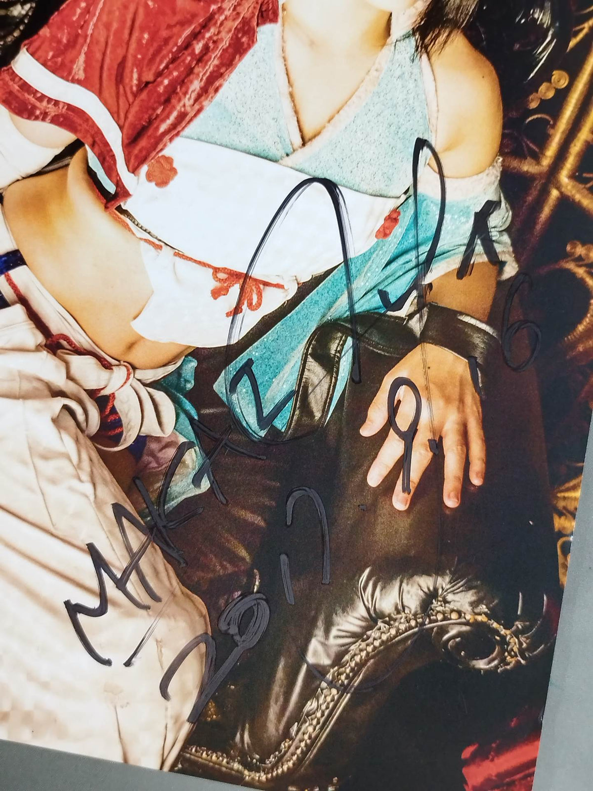 Hikaru Shida  hand signed autograph Pro-Photo  (A-4)