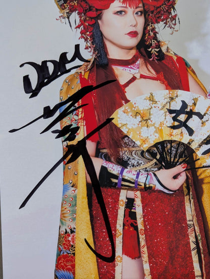 Maika  hand signed autograph  Starda Pro-Photo (R-6)