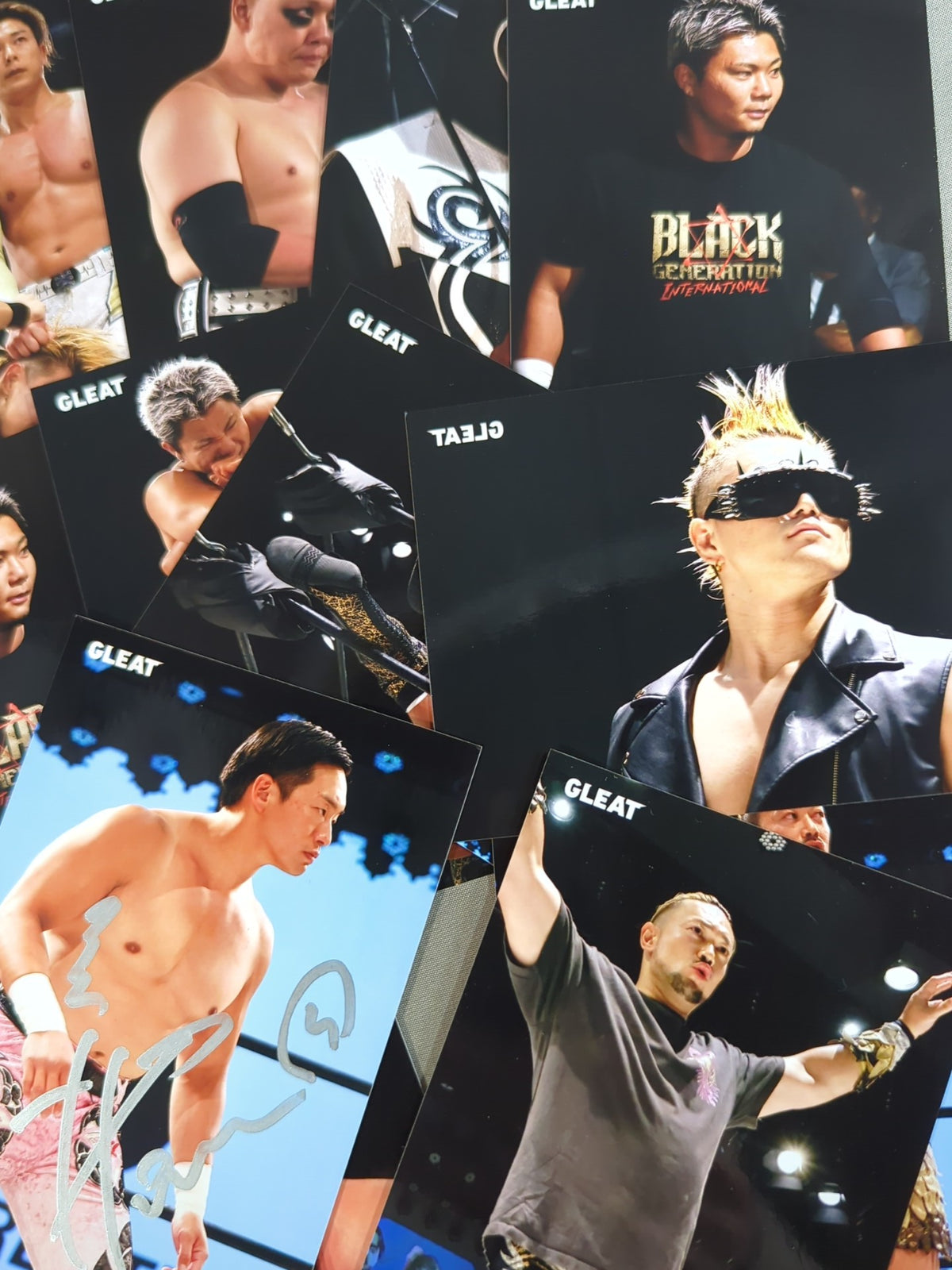 【T-Hawk hand signed autograph 】 GLEAT Photo Set