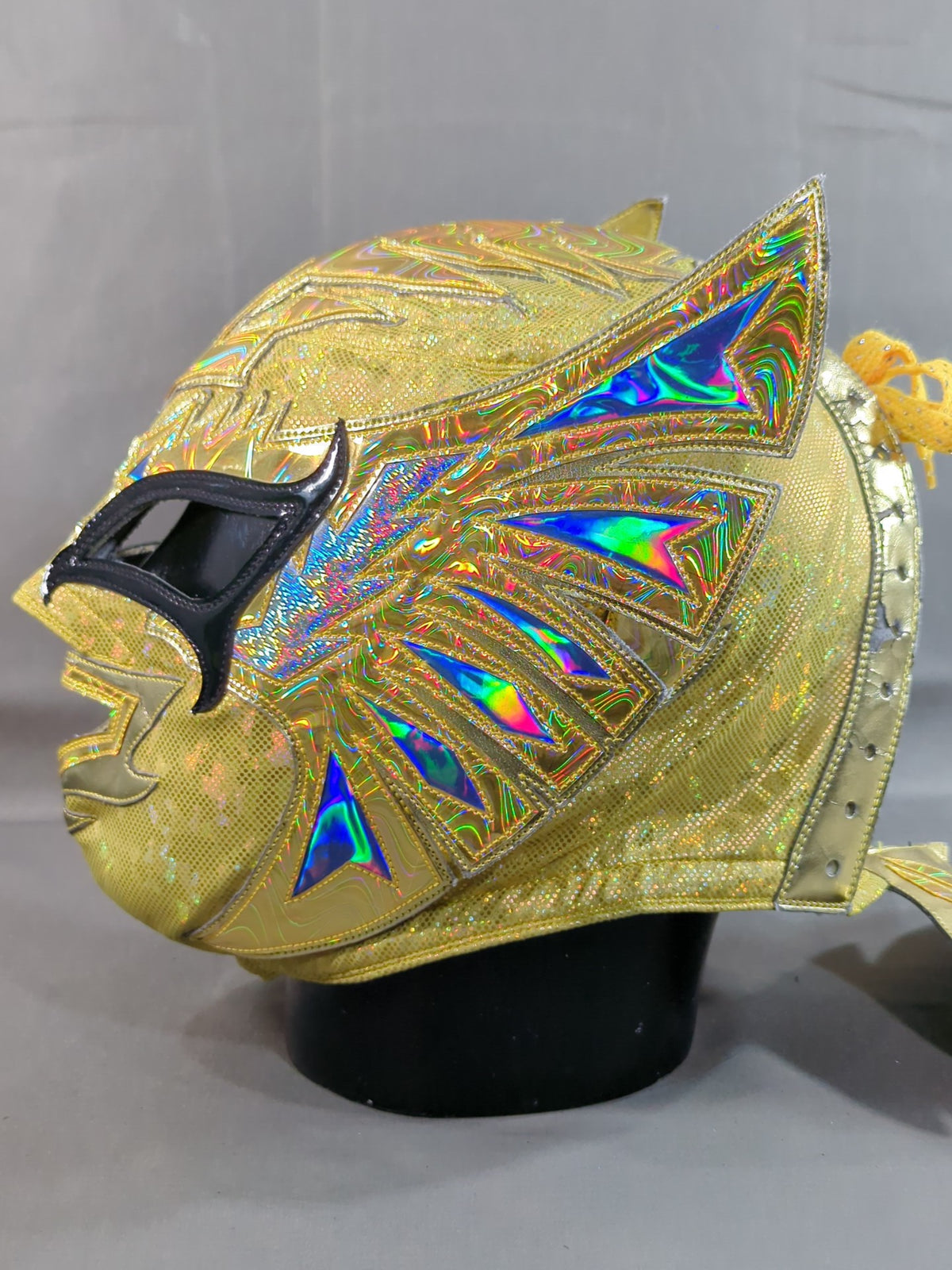 Gold Hawk (Garuda)
