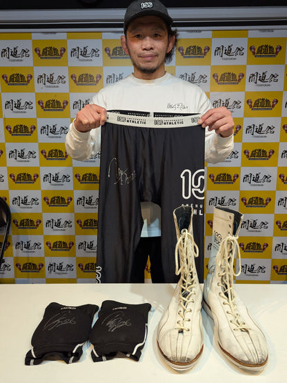 Kaoru ★ Uno Eioki Clutch 01 worn by him !! ★