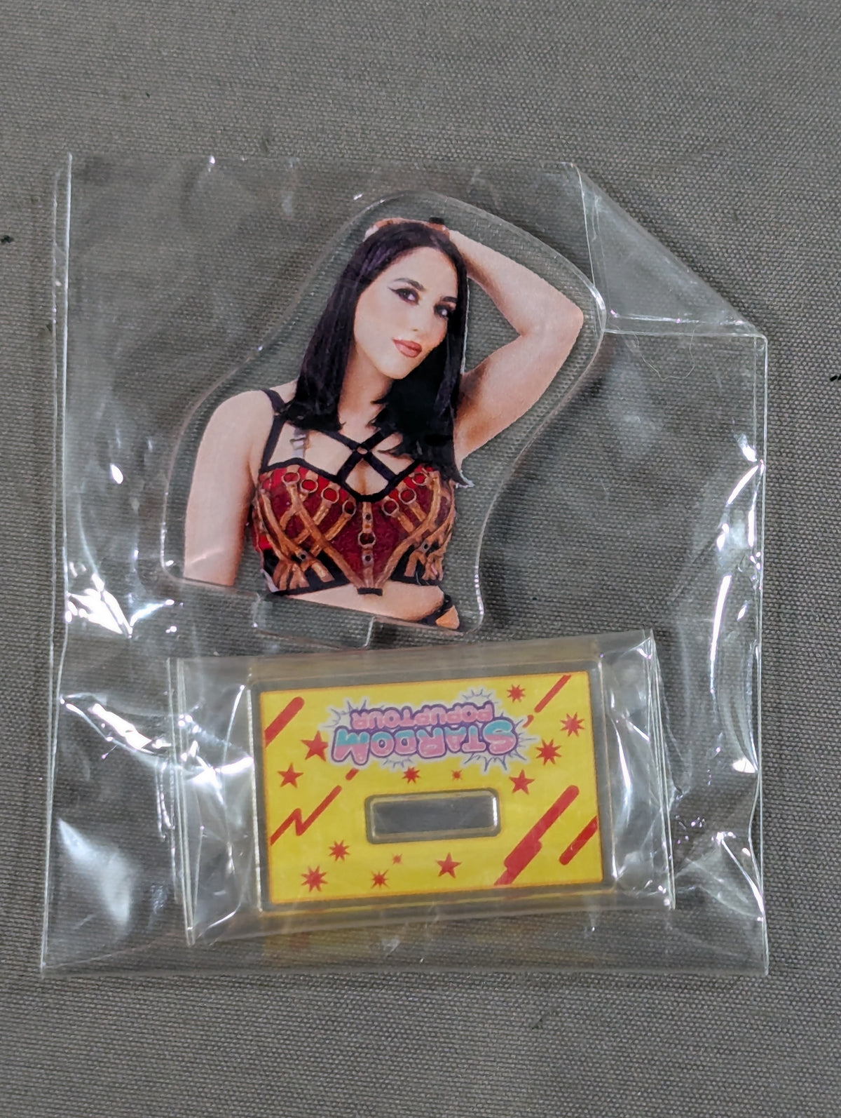Gina Mini Acrylic Stand STARDOM POP UP TOUR in TOWER RECORDS 2025