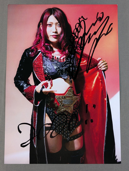 Utami Hayashishita  hand signed autograph  Starda Mu Pro-Photo (W-6)