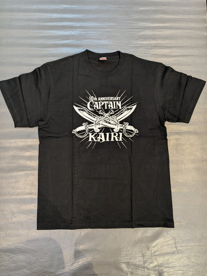 KAIRI「10th ANNIVERSARY」Tシャツ(ブラック)