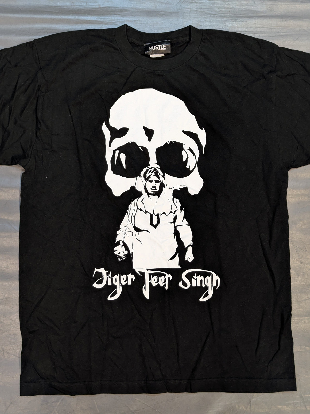 【直筆サイン入り】タイガー・ジェット・シン「ハッスル」イラストTシャツ