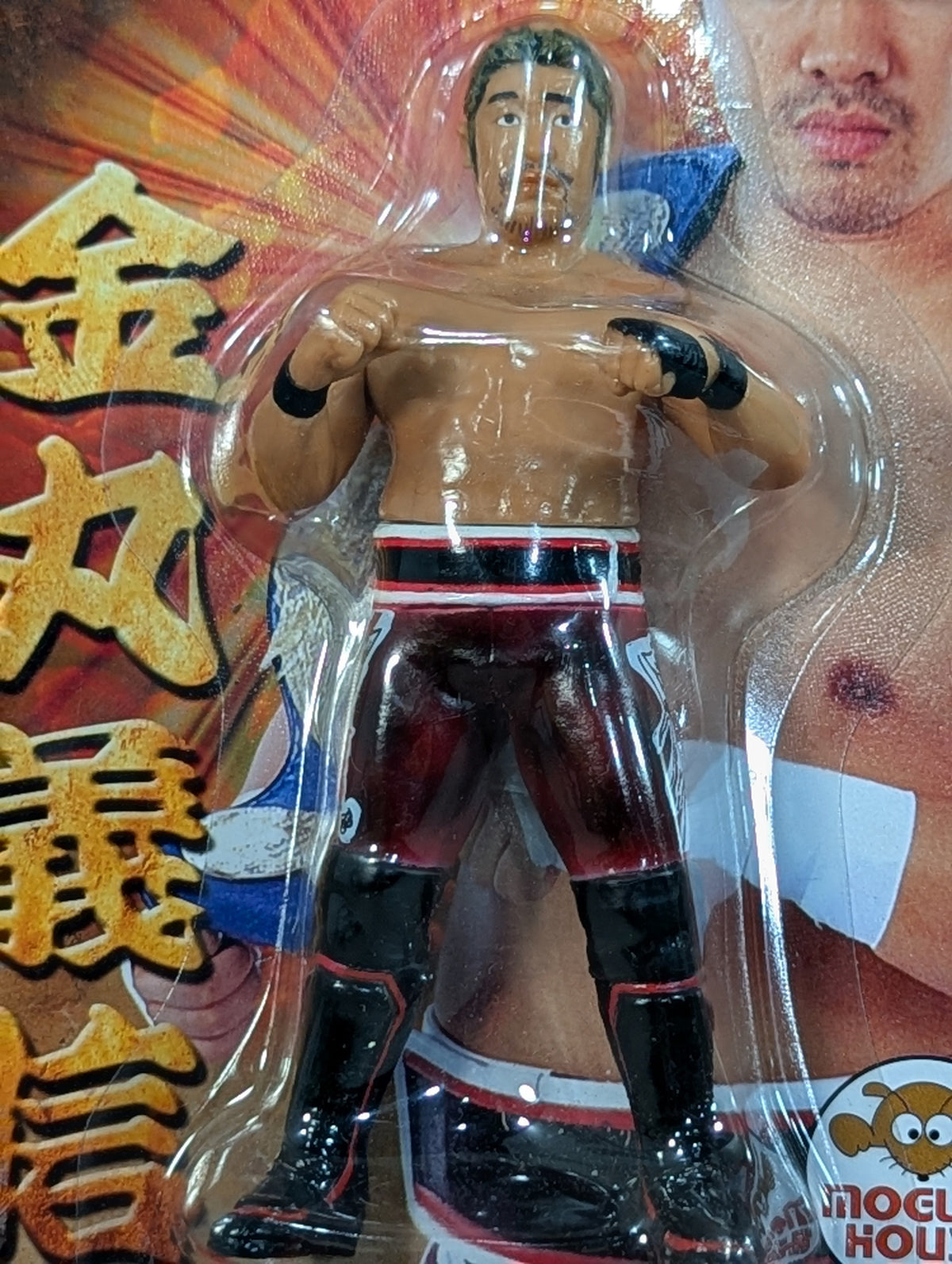 Yoshinobu Kanemaru  (red tights)