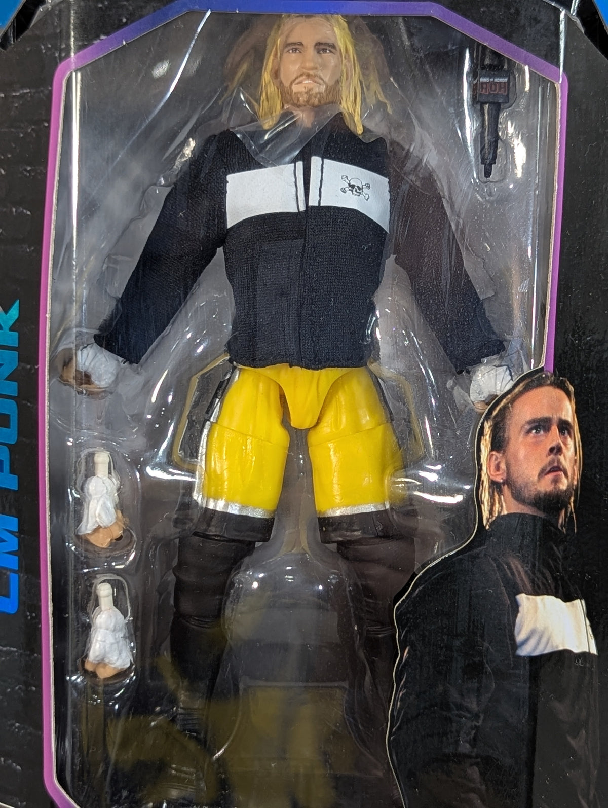 CM Punk (Blonde, ROH)