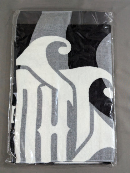 Pile Driver Harajuku "PILEDRIVER HARAJUKU" face towel