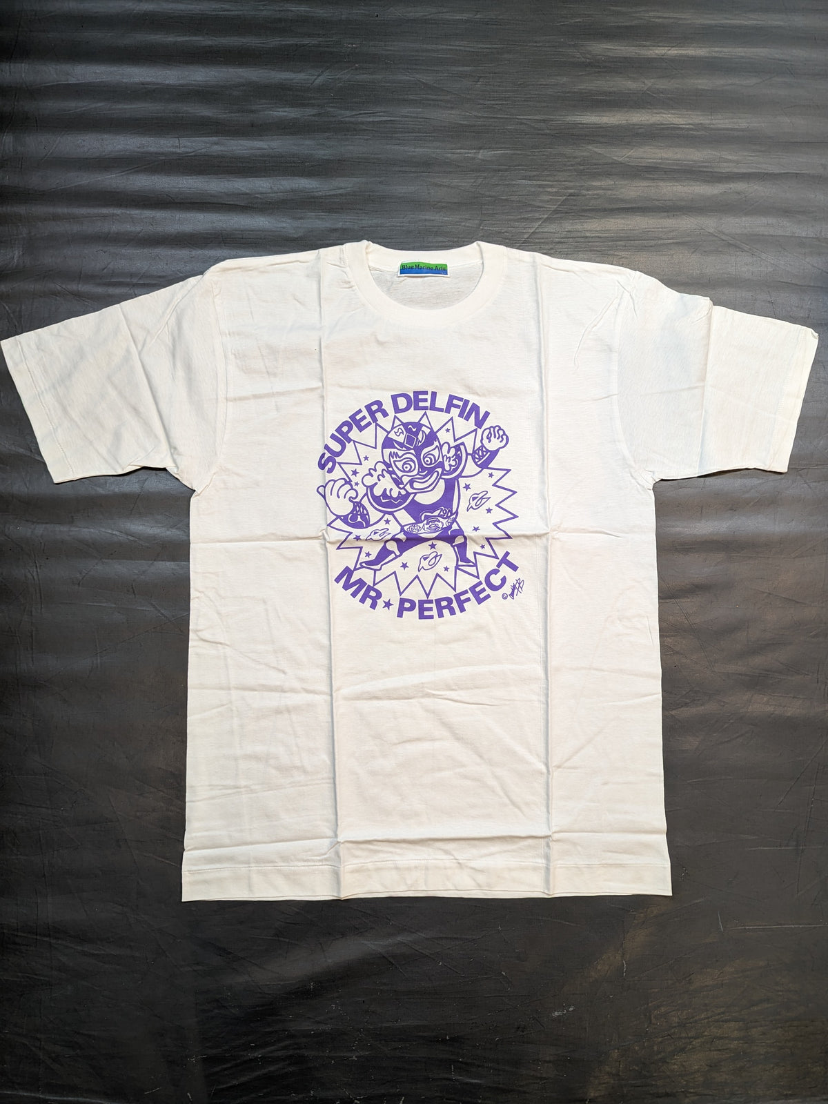 スペル・デルフィン「MR★PERFECT」イラストTシャツ
