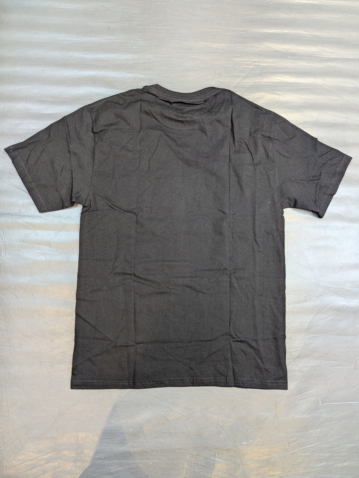 ★ Made ★ in Mexico LOS INGOBERNABLES T-Shirt (2) (Black)