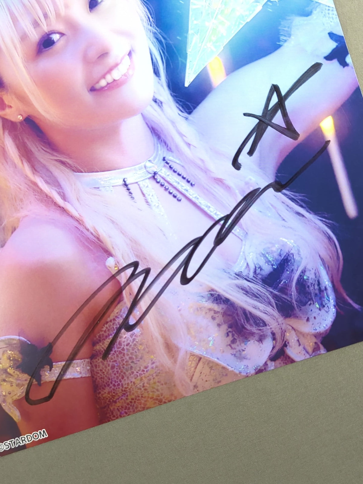 NATSUPOI  hand signed autograph  Stardom Pro-Photo  (T-6)