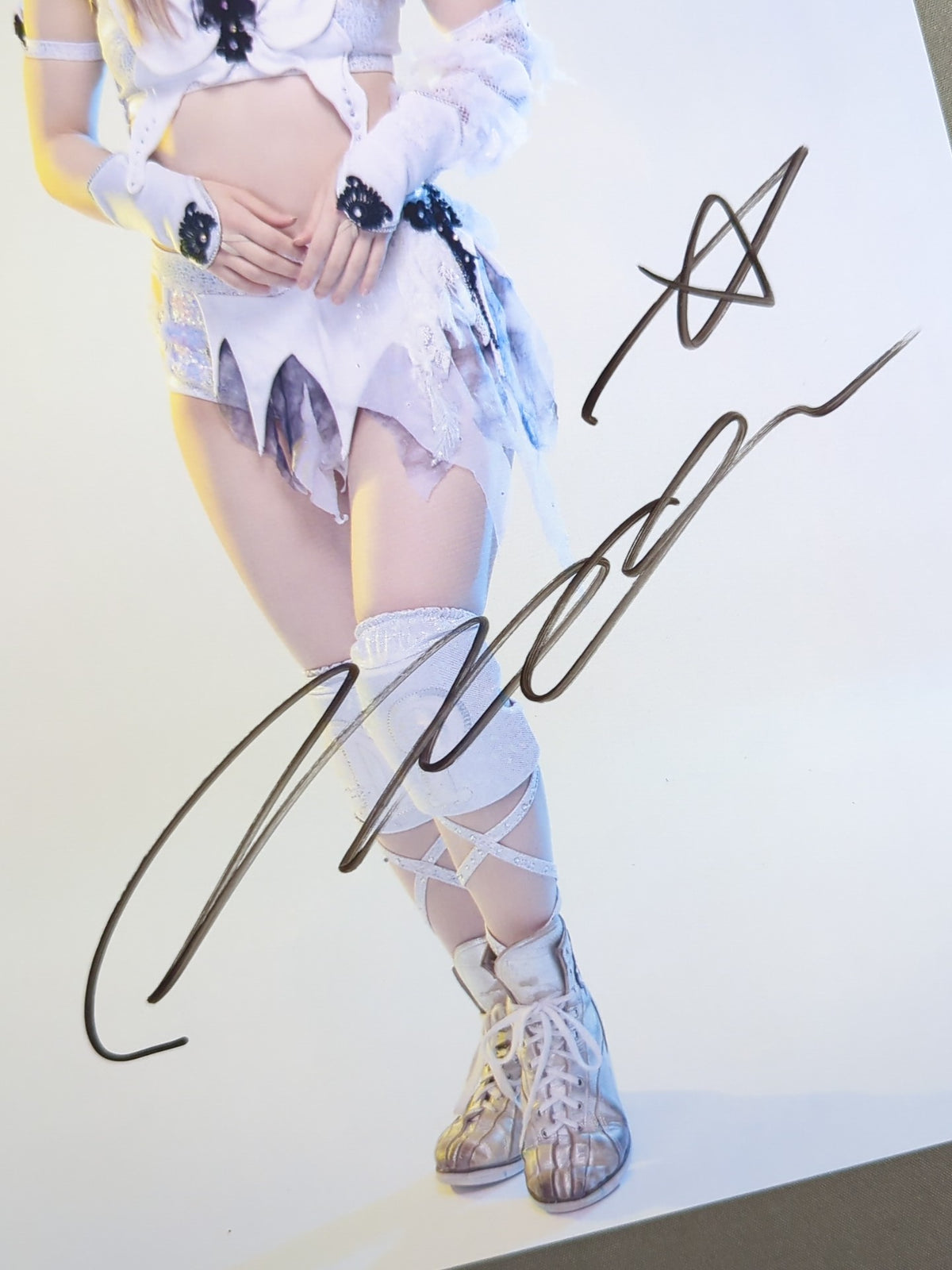 NATSUPOI  hand signed autograph  Stardom Pro-Photo  (T-7)