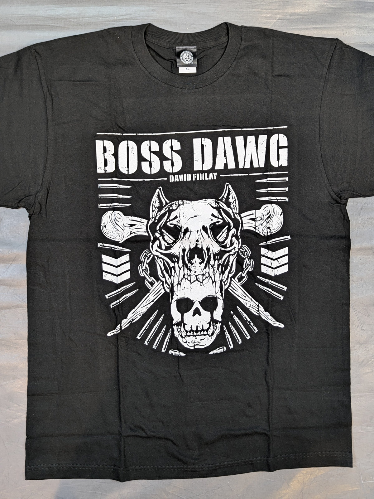 デビッド・フィンレー「BOSS DAWG」Tシャツ