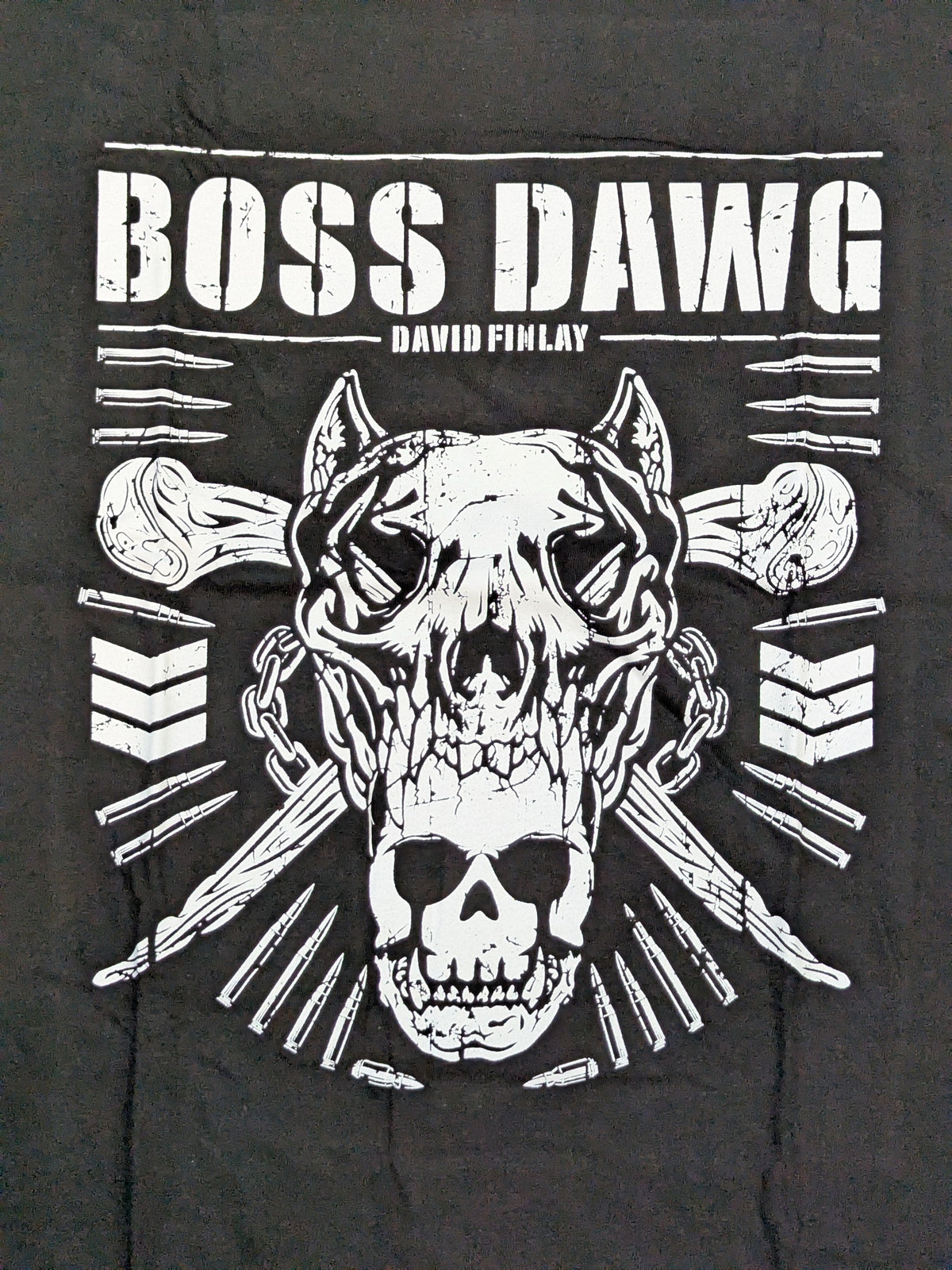 デビッド・フィンレー「BOSS DAWG」Tシャツ