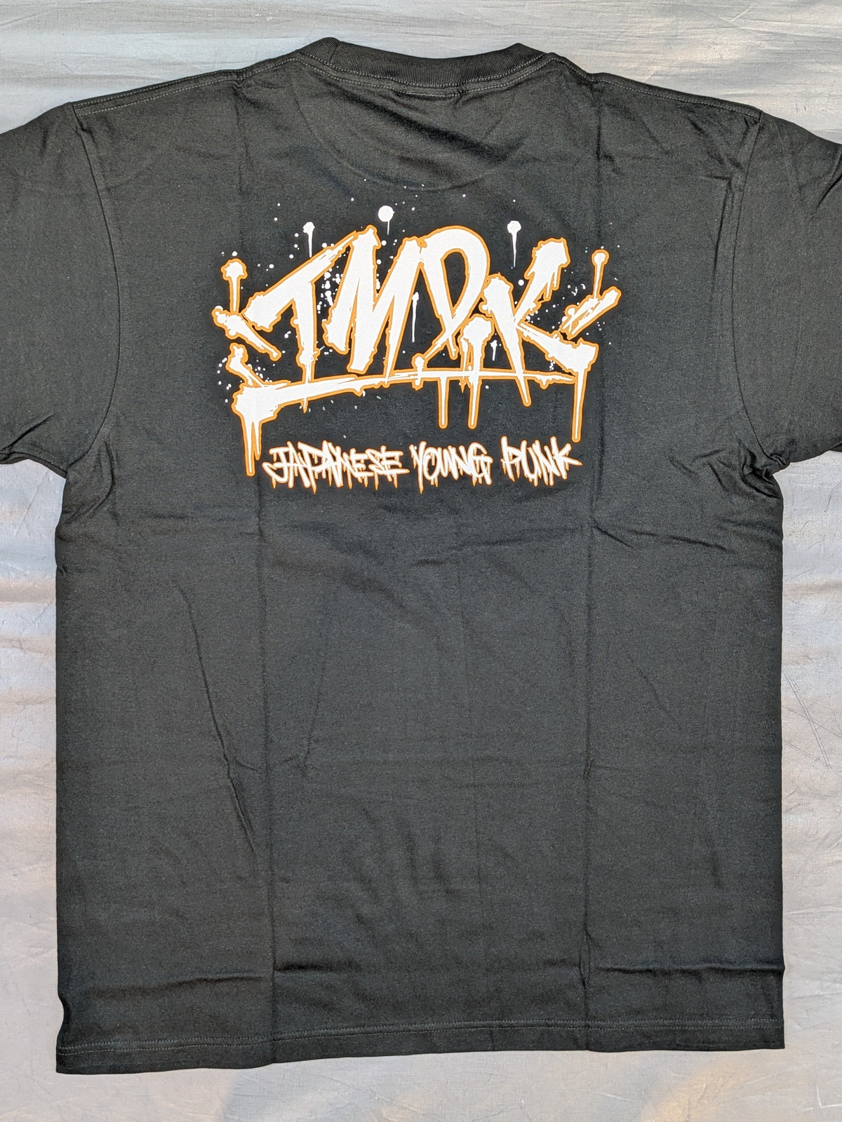 Kosei Fujita × Racquer "freaks/SHAKU" T-shirt (3) (Black)