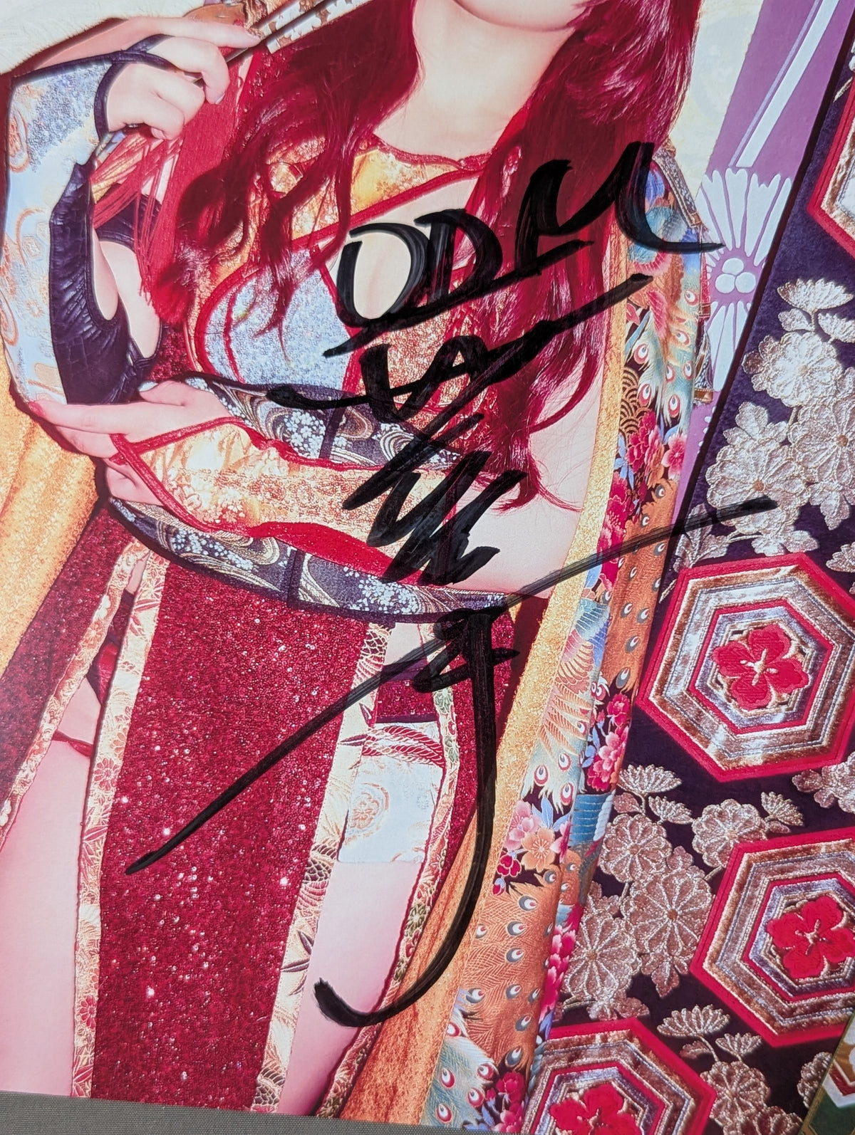 Maika  hand signed autograph  Stardom Pro-Photo  (V-4)