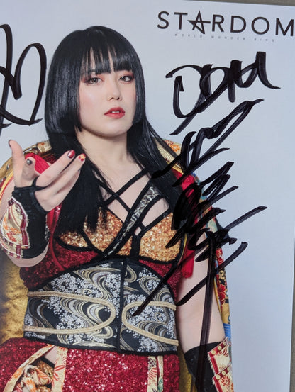 Maika  hand signed autograph  Stardom Pro-Photo  (V-5)