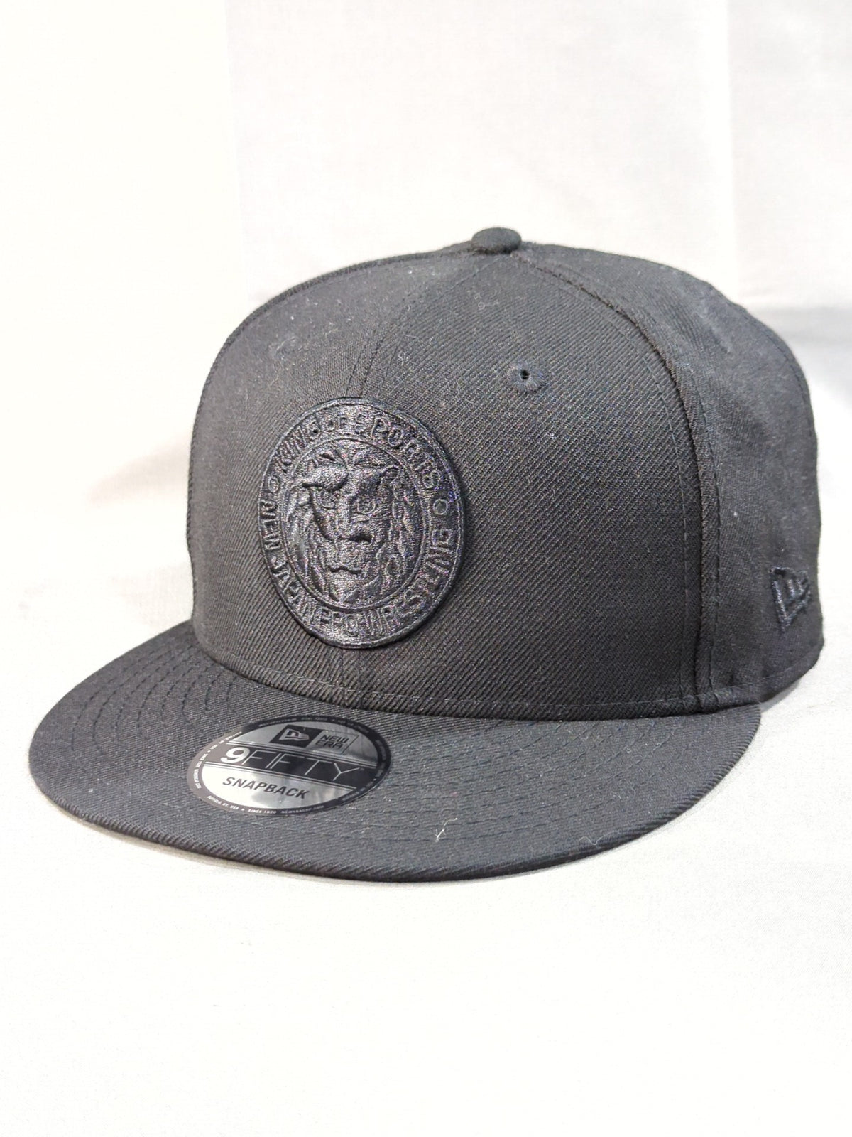 NJPW×NEW ERA(R) 9FIFTY(TM) ライオンマーク キャップ(ブラック)