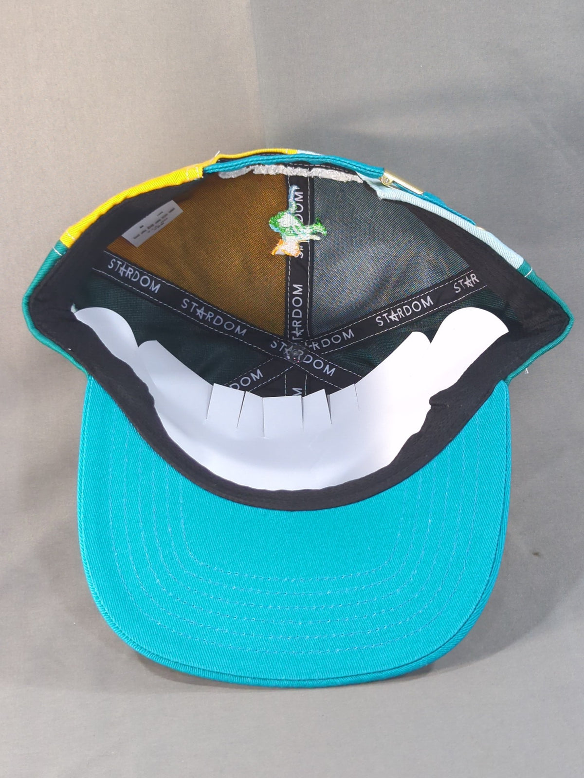 Saya Kamitani "Technique Directory" Cap
