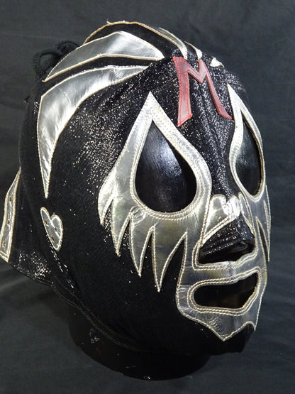 Mil Mascaras 
