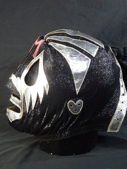 Mil Mascaras 