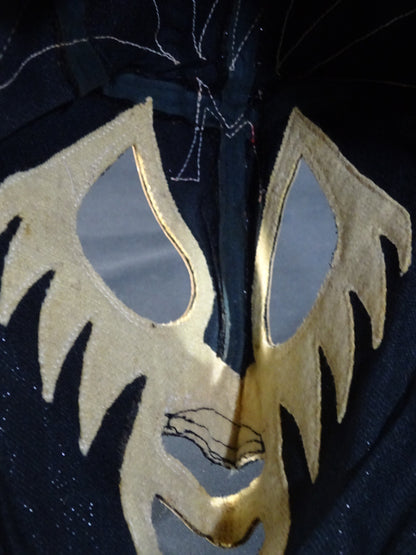 Mil Mascaras 