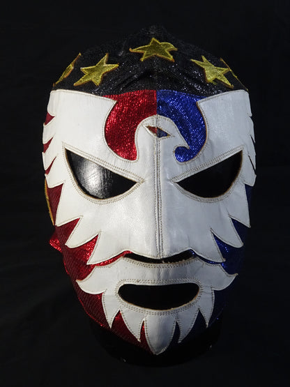 Mil Mascaras 