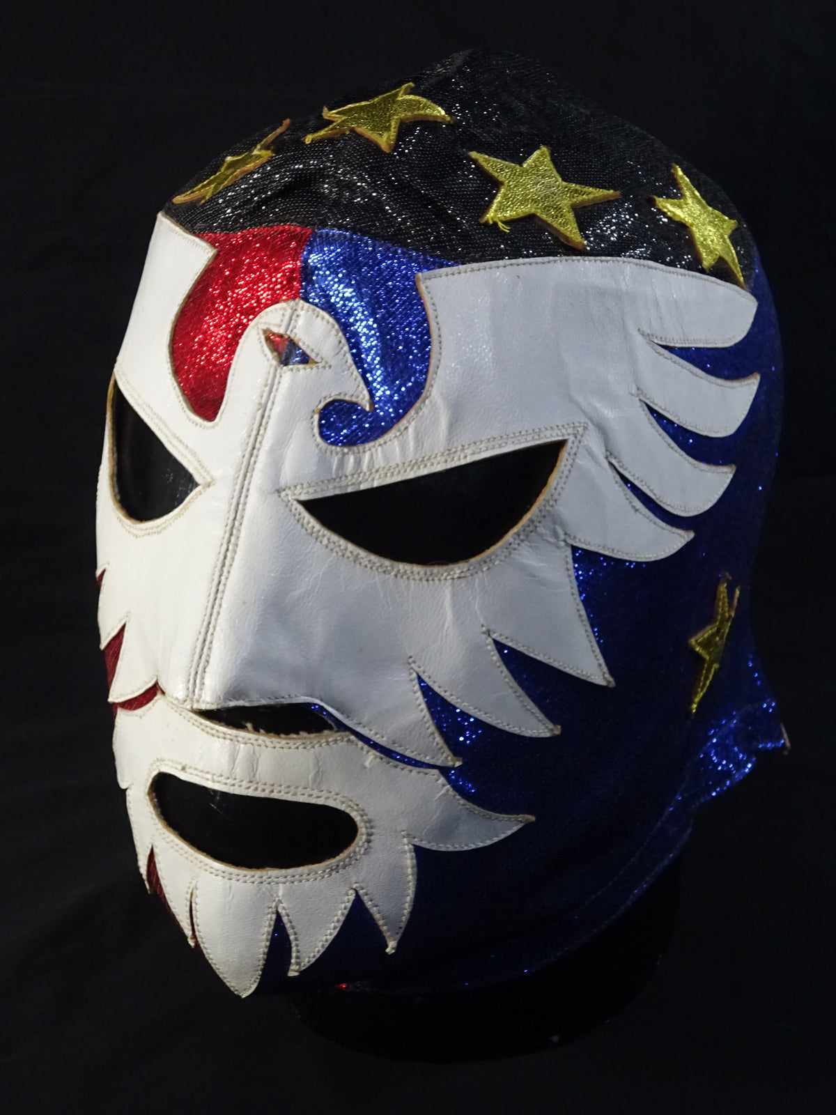 Mil Mascaras 