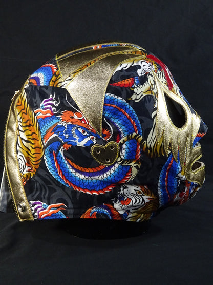 Mil Mascaras 