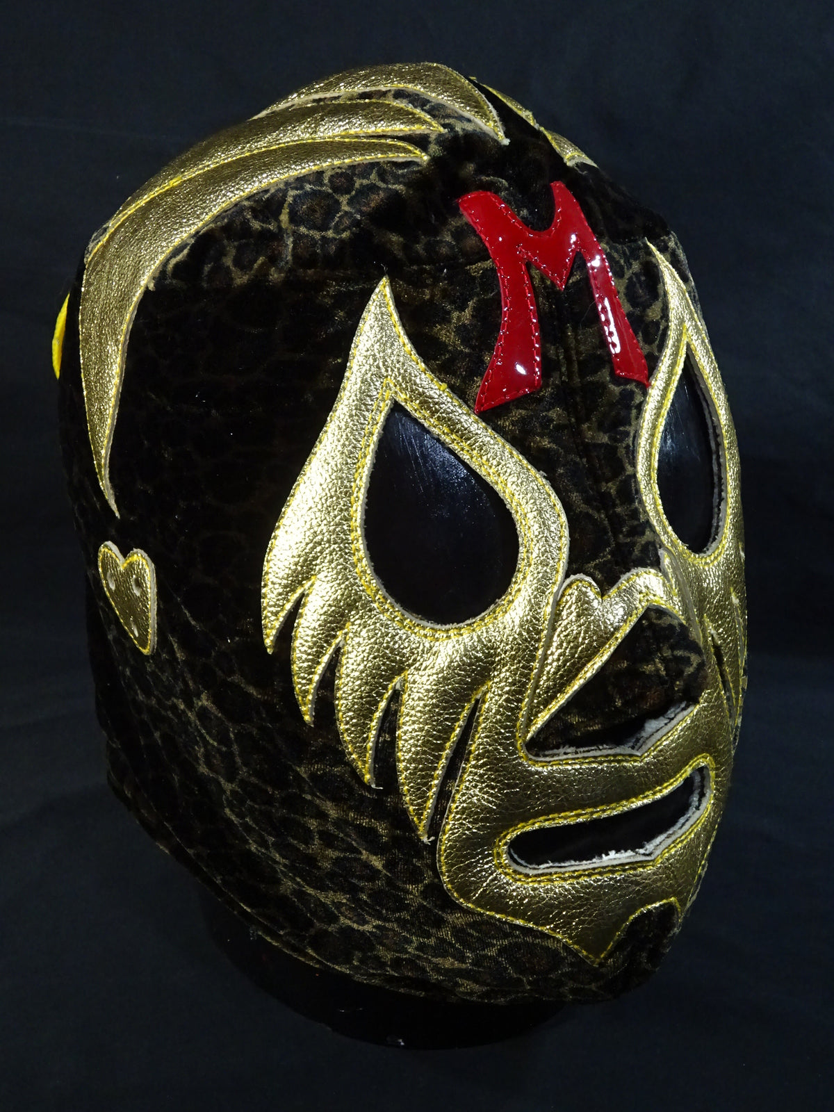 Mil Mascaras 