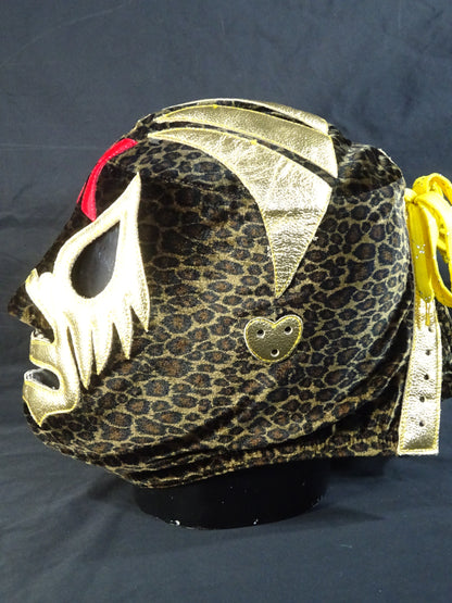 Mil Mascaras 