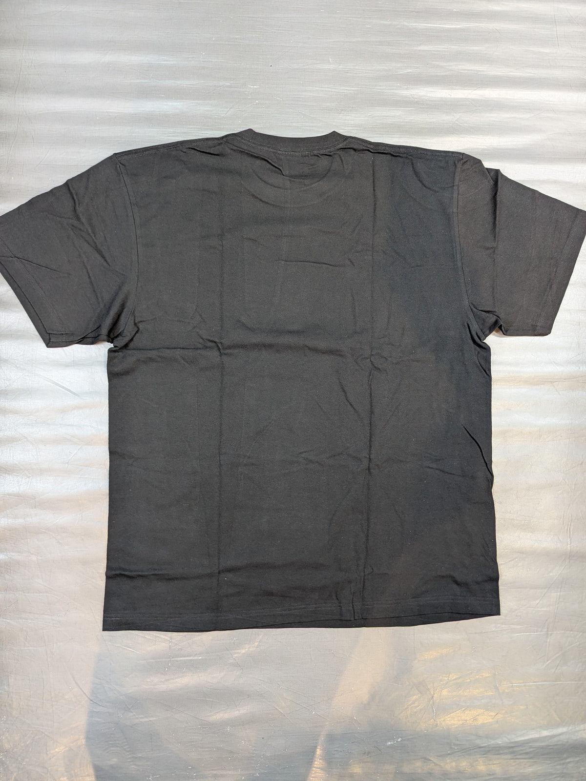 HAYATA「SILENT OF DARKNESS」グラフィックTシャツ②