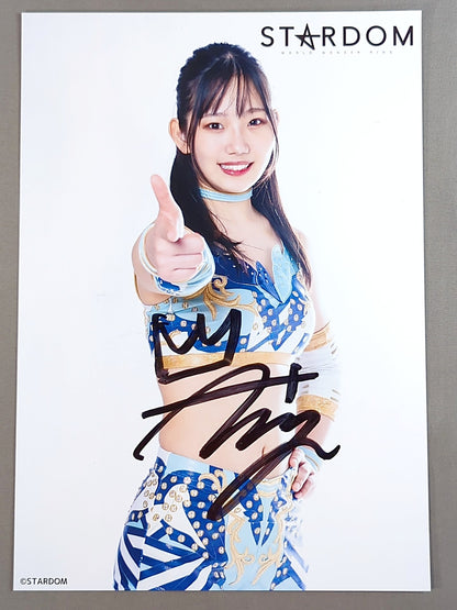 Miyu Amasaki  hand signed autograph  Stardom Pro-Photo  (M-8)